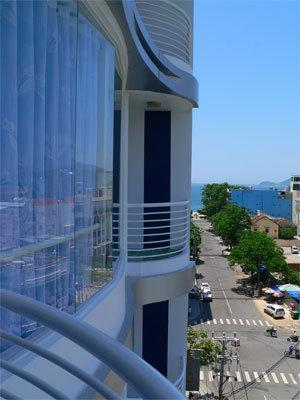 Violet Hotel Nha Trang Room photo